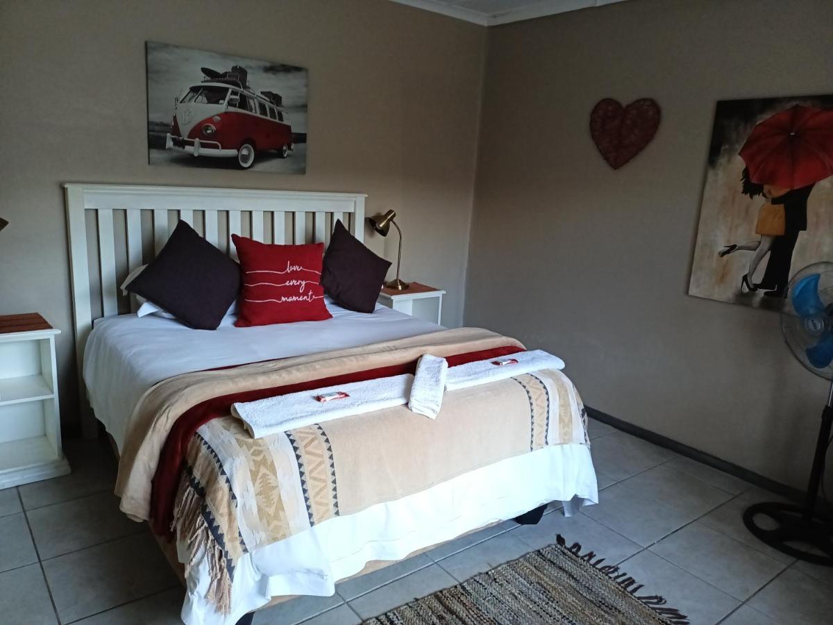 Mackenzies Accommodation East London Dış mekan fotoğraf